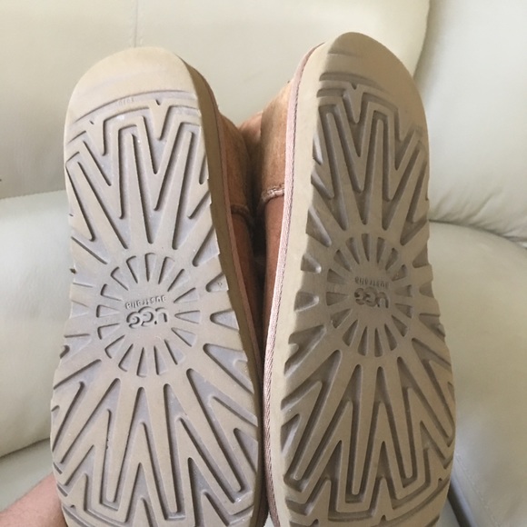 Ugg boots size 8 - Picture 7 of 8